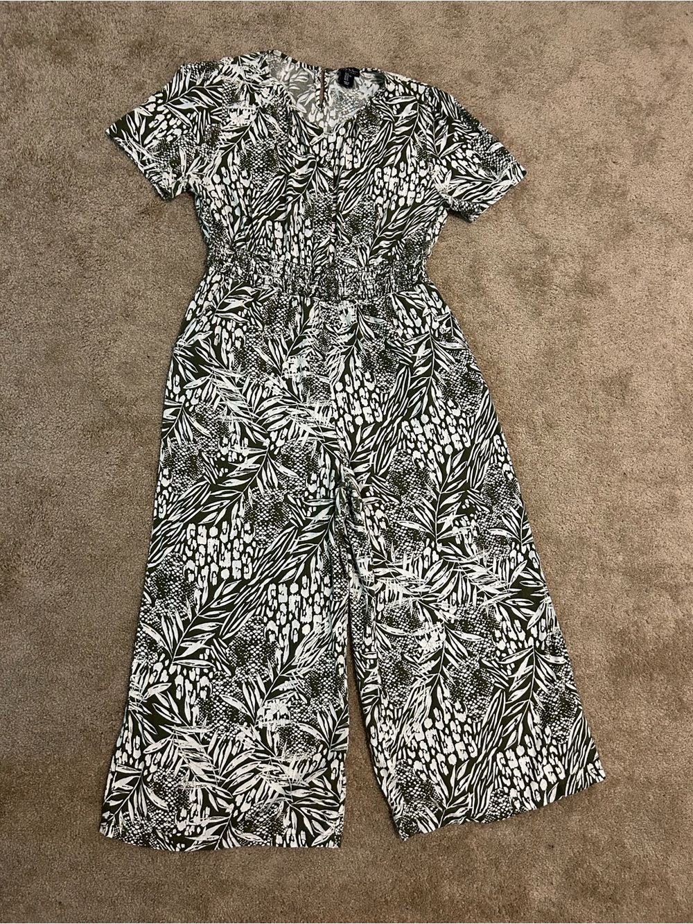 Nicole Miller Black & White Tropical Print Wide-Leg Jumpsuit